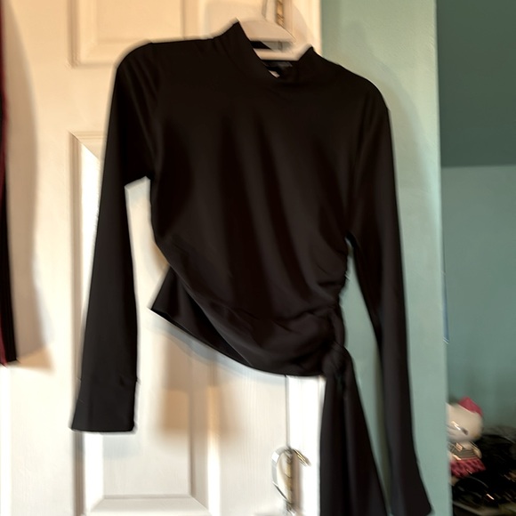 ZARA Belted Mock Neck Blouse! Size :small NWT - Picture 5 of 5